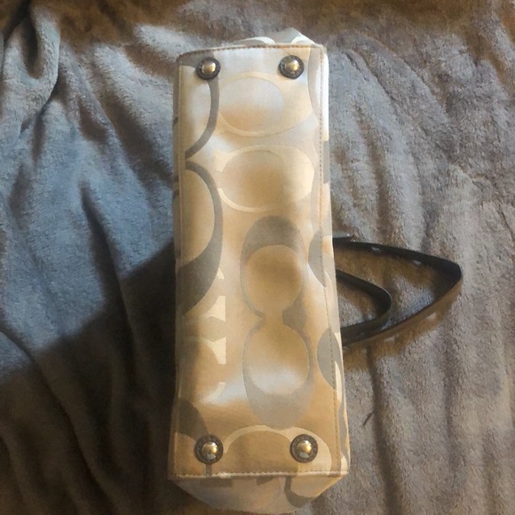 Grey Coach Purse - Picture 5 of 8